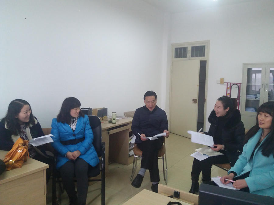 bw必威阿森纳举行新学期首场教研室专题研讨活动