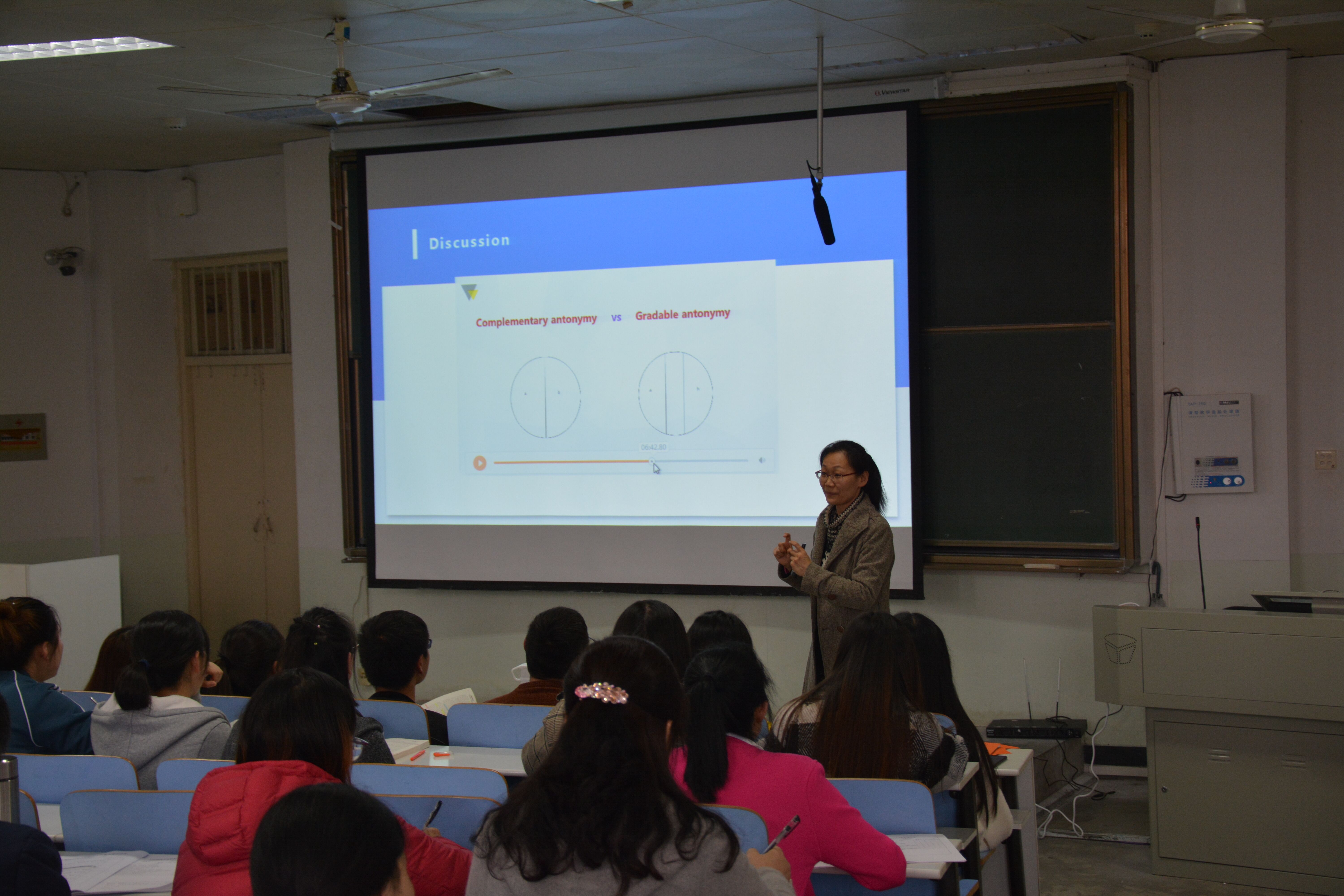 bw必威阿森纳成功举办2019年教师教学大奖赛决赛