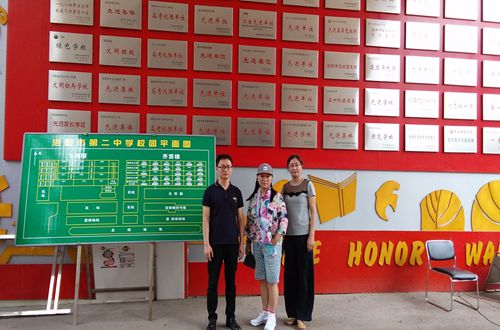 bw必威阿森纳赴洛阳市开展招生宣传